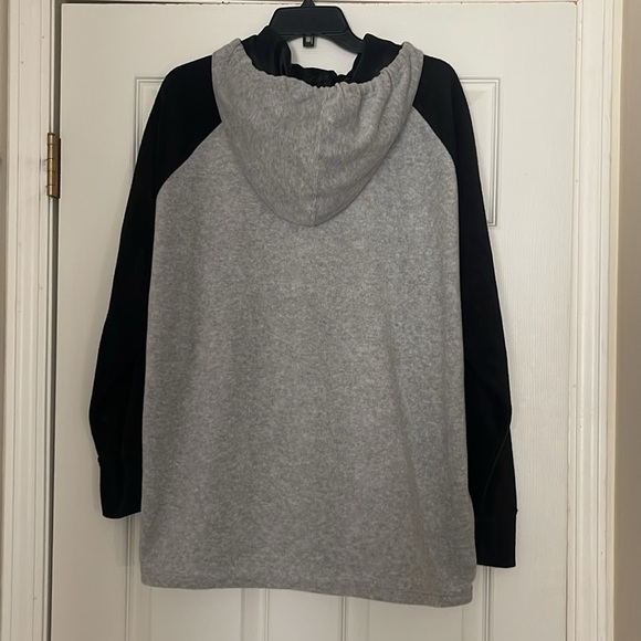 Disney - Mickey Mouse Gray and Black Raglan Hoodie - size 2X - Picture 2 of 6